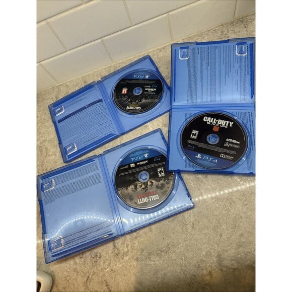 PS4 Call of Duty lot of 3 games. WWII, Black Ops and Vanguard - Picture 9 of 12